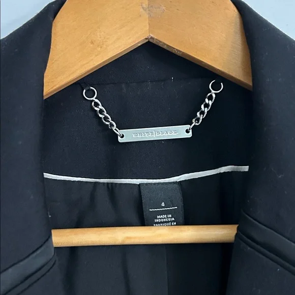 White House Black Market Classic Women's Tuxedo Blazer - Picture 2 of 5